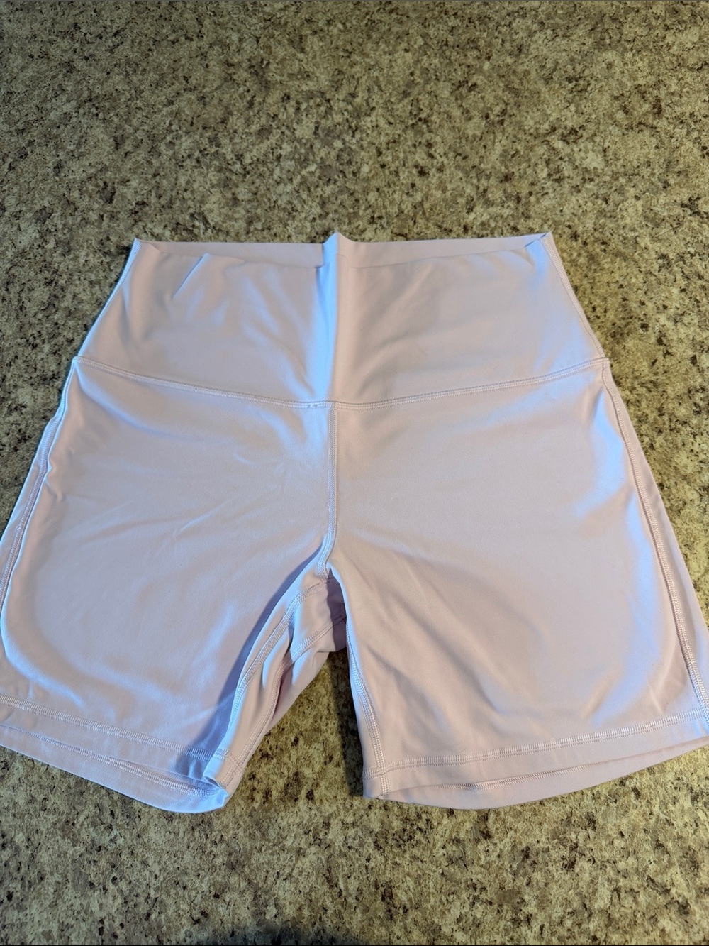 lululemon Align™ High-Rise
Short 6"